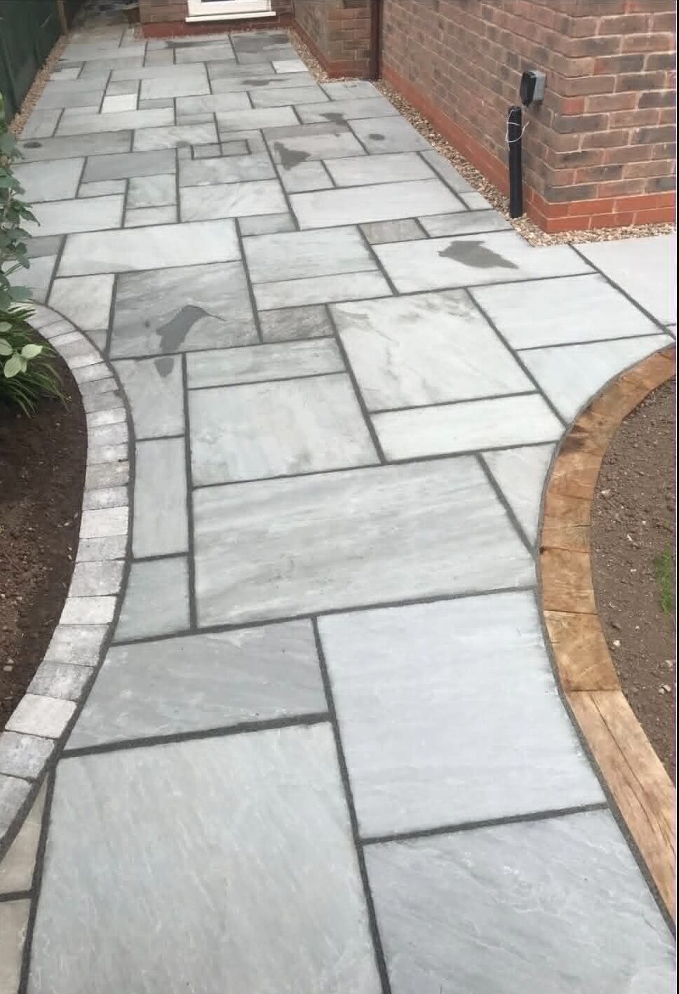 indian-stone-patio-installer